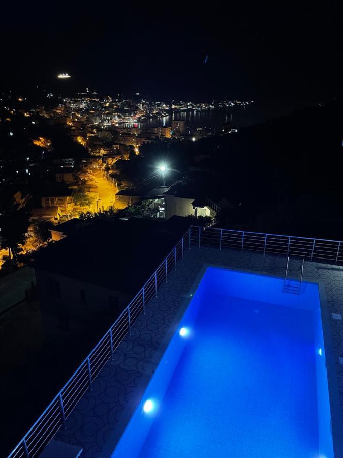 Vitamin Sea Sarandë 外观 照片